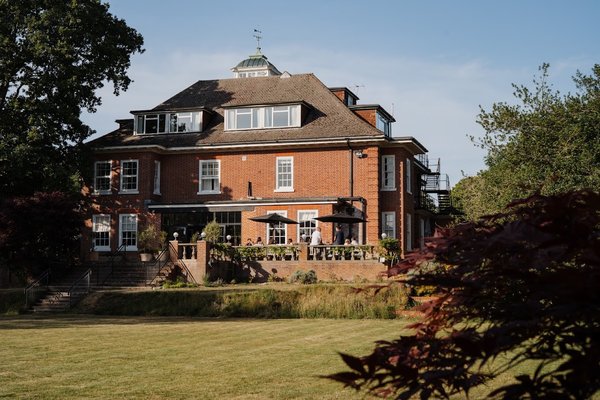 The Manor at Sway Hotel Restaurant and Gardens