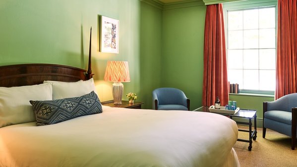 The Mitre Hotel Hampton Court