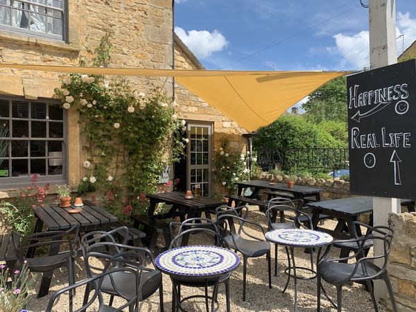 The Mousetrap Inn