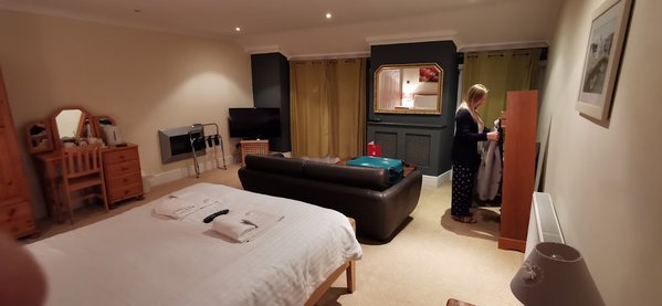 The Mumbles Carlton Hotel