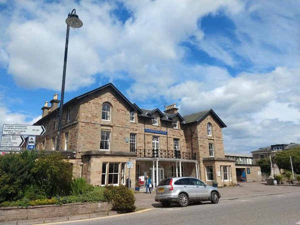 The National Hotel