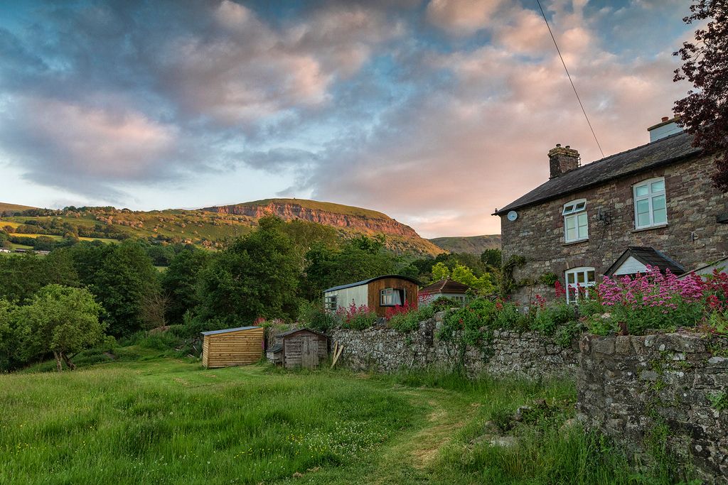 The Neuadd B&B Suites