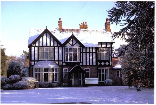 The Oaklands Hotel