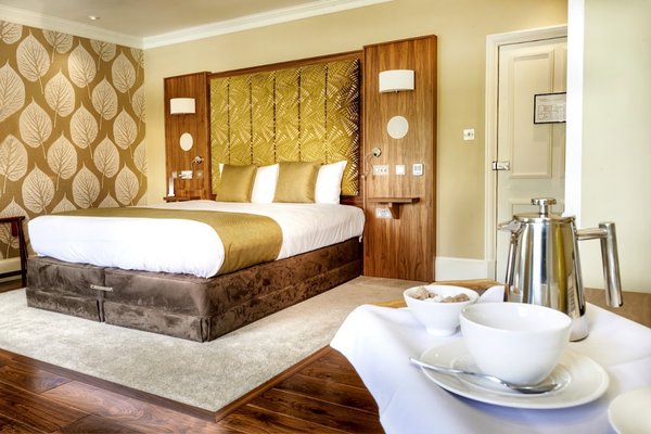 The Oaksmere