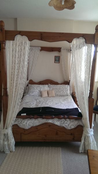 The Owls Crest House B&B
