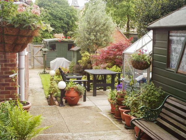 The Pebbles - B&B
