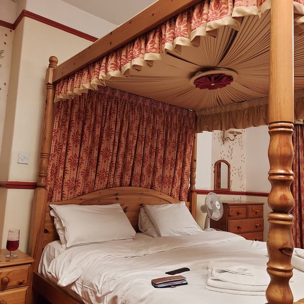 The Radstock Hotel