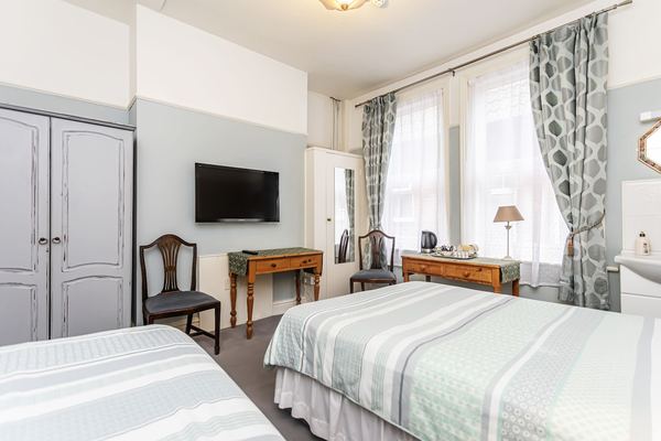 The Ravensbourne Hotel