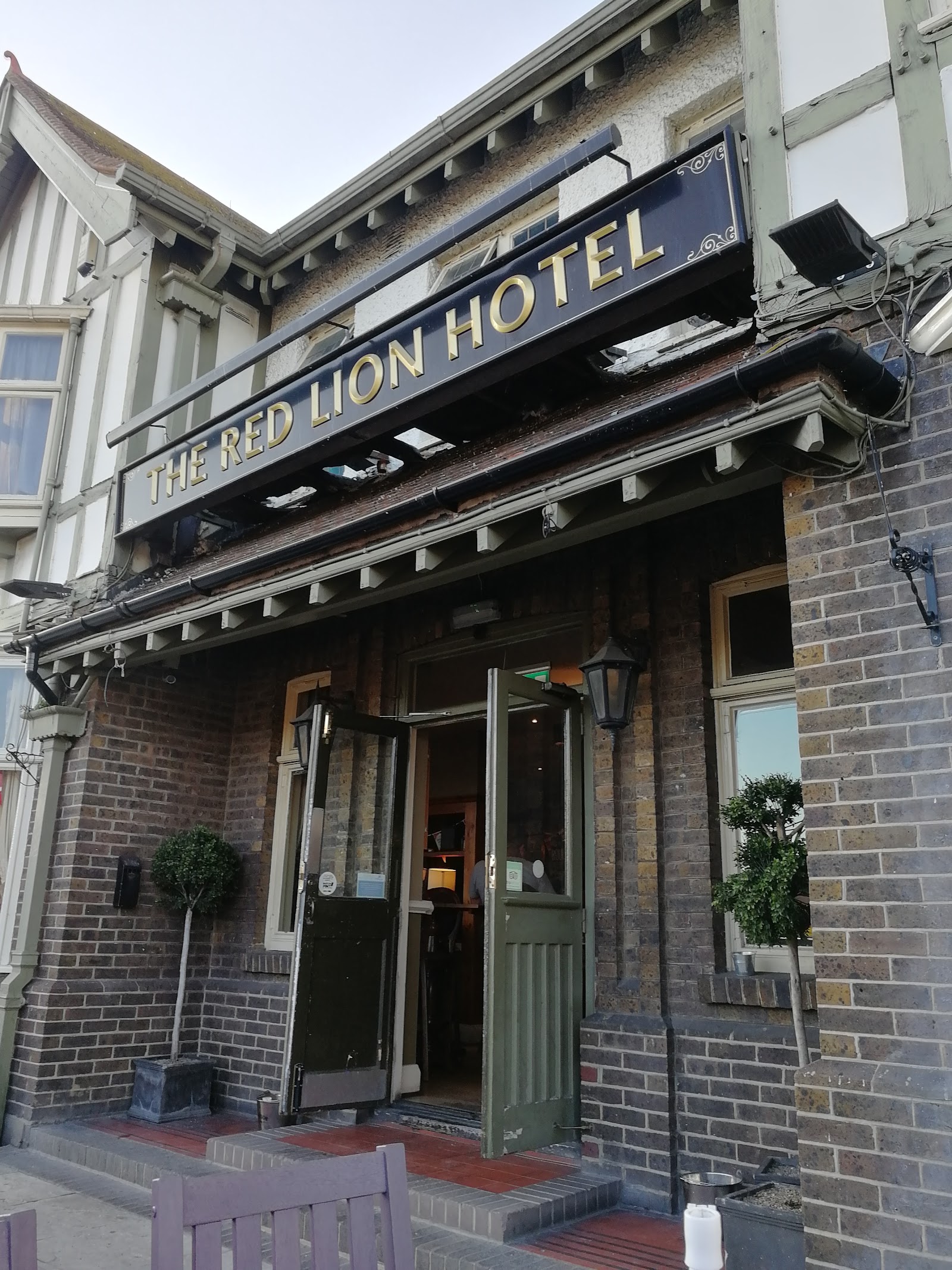 The Red Lion by Innkeepers Collection