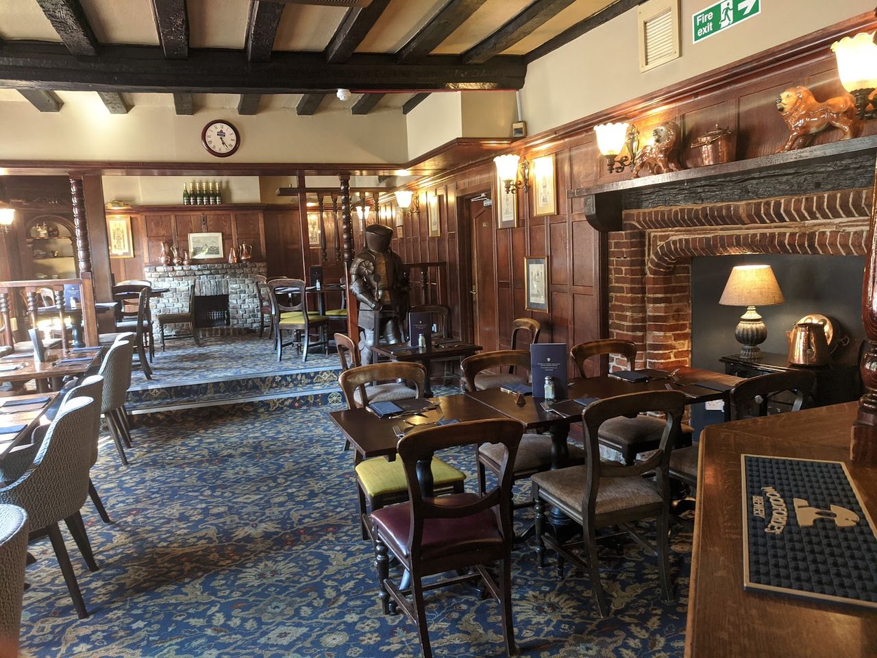 The Red Lion Eaton