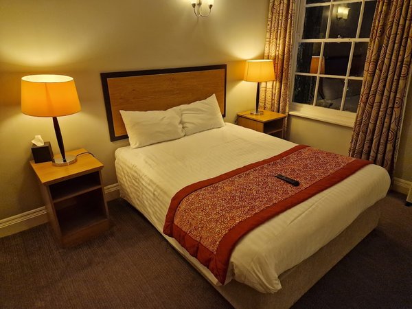 The Riverside House Hotel