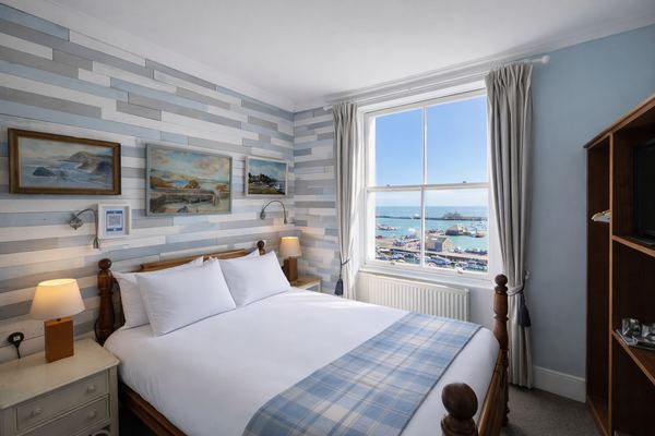 The Royal Harbour Hotel