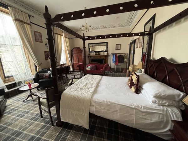 The Royal Hotel Tain