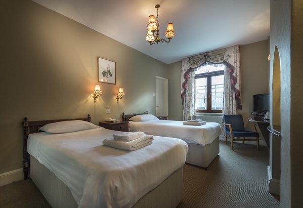 The Royal Oak Hotel, Welshpool - The Coaching Inn Group