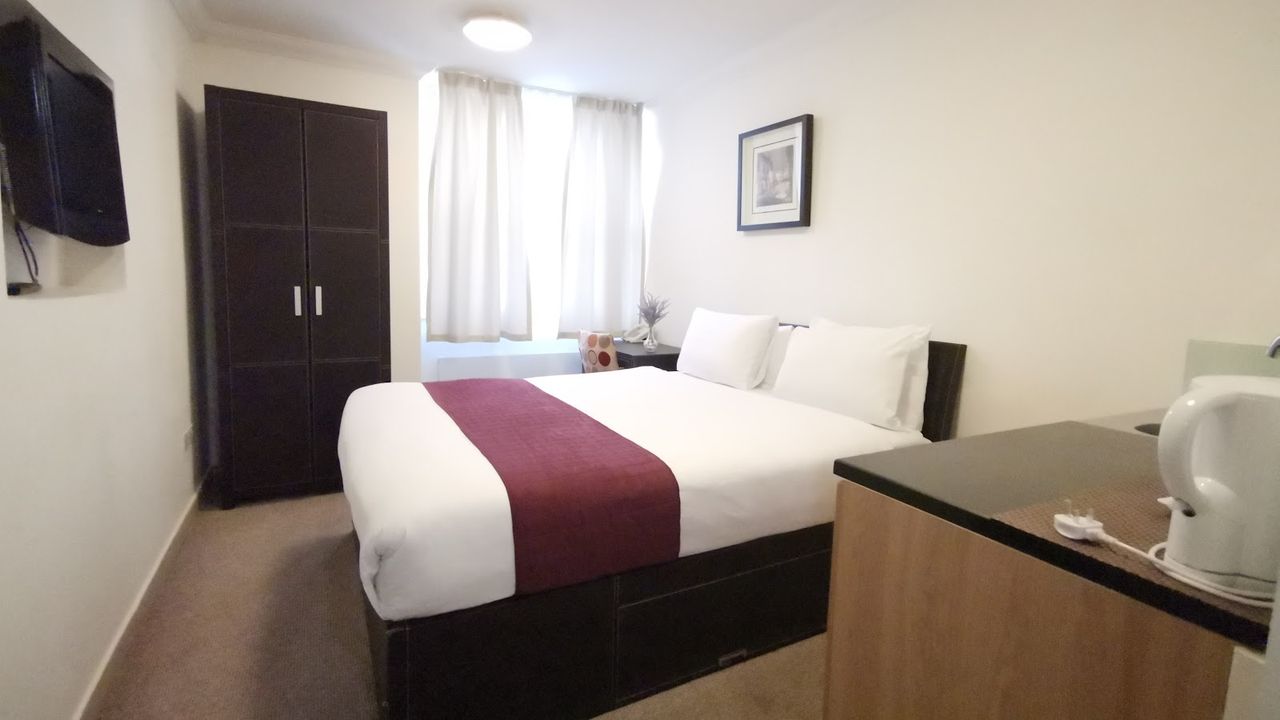 The Royale Chulan Hyde Park Hotel