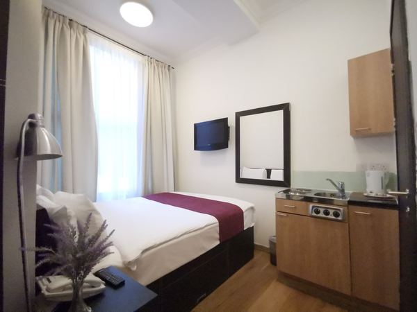 The Royale Chulan Hyde Park Hotel