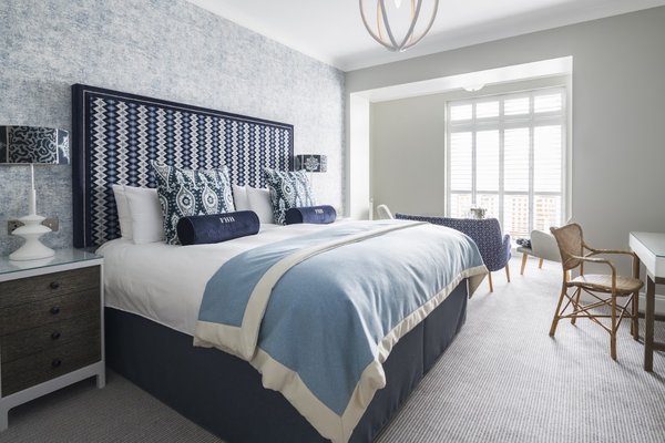 The Safe Harbour Hotel