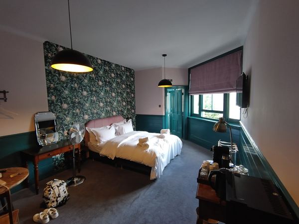 The Ship Rooms