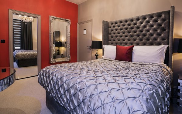 The Square Hotel