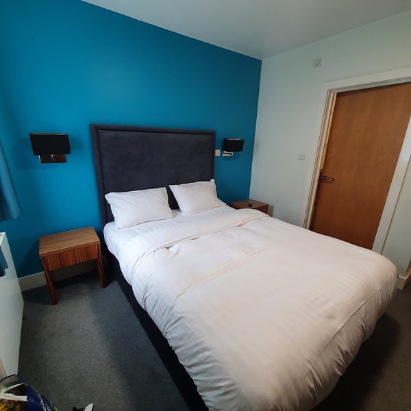 The Stanwell Hotel