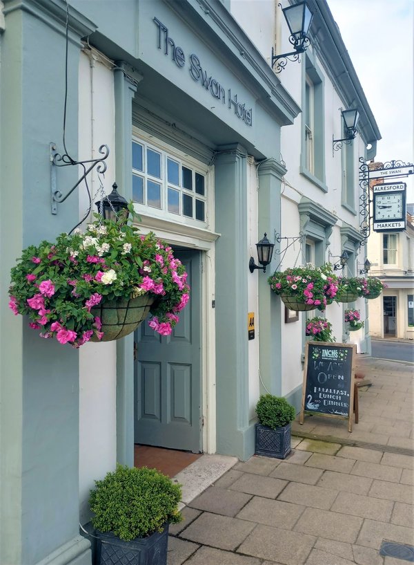 The Swan Hotel