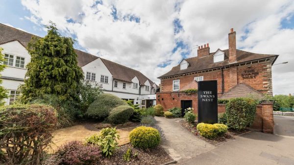 The Swans Nest Hotel