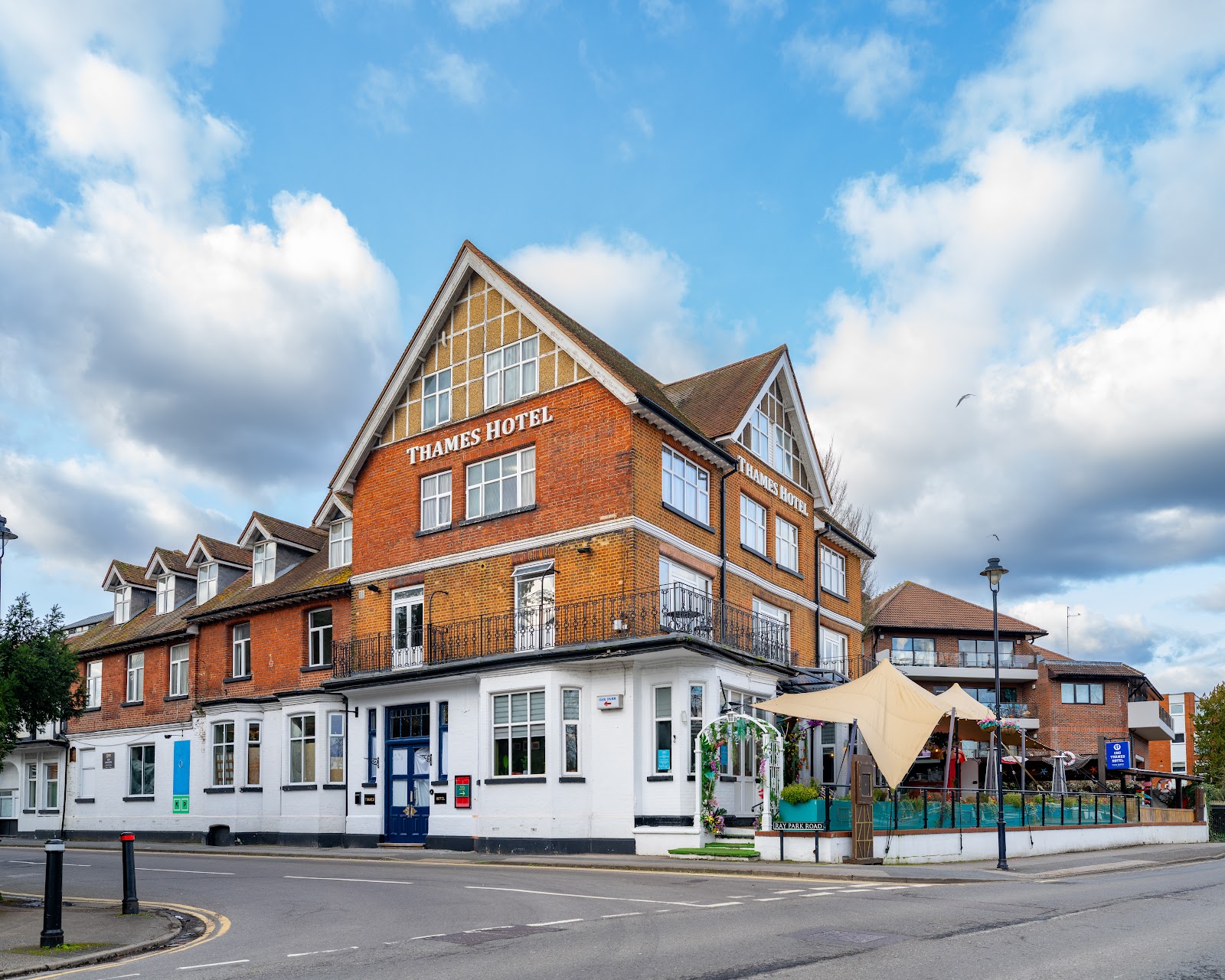 The Thames Hotel