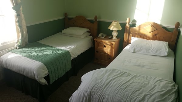 The Tontine Hotel & Bar