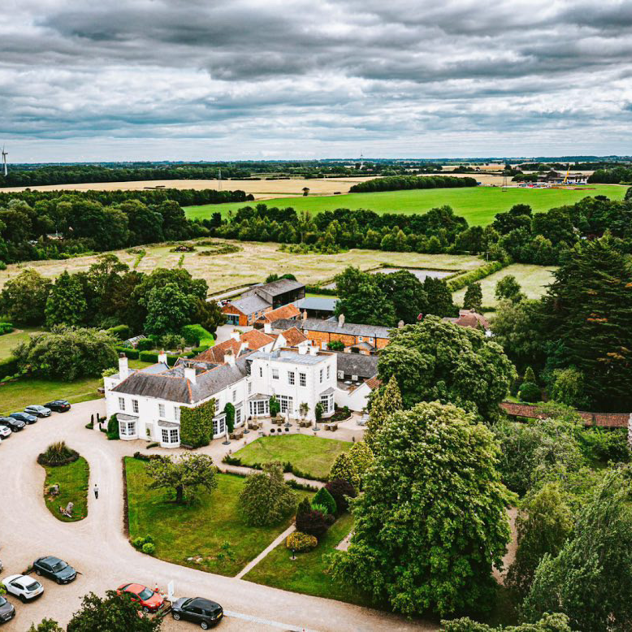 The Tudor Rose Hotel
