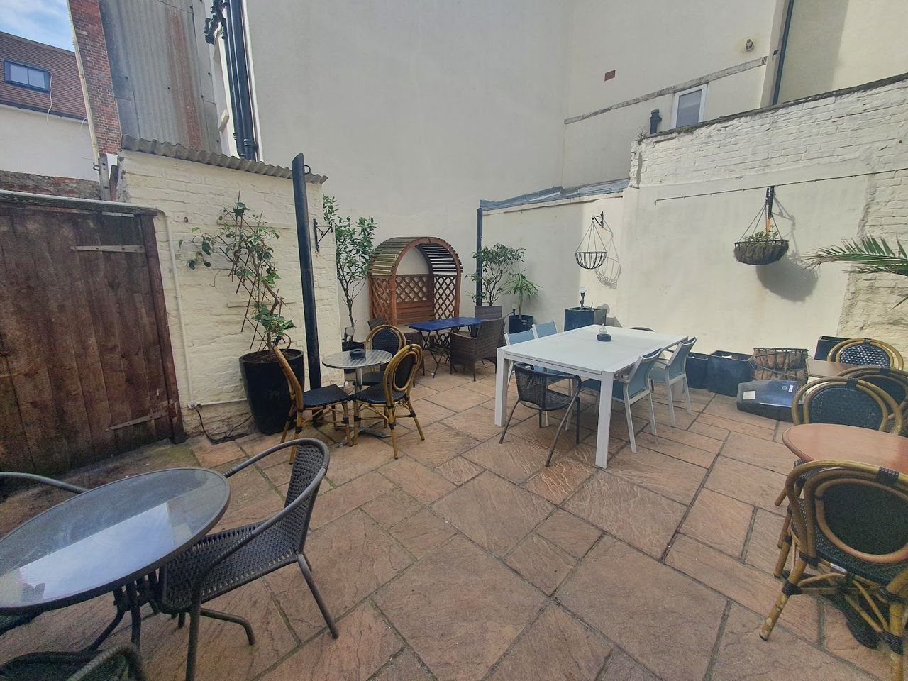 The Wellington Restaurant and Bar