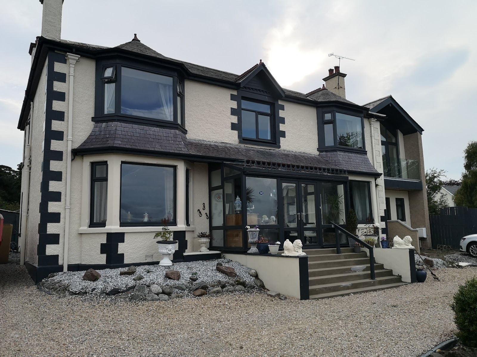 The Wetherby Sea-View House