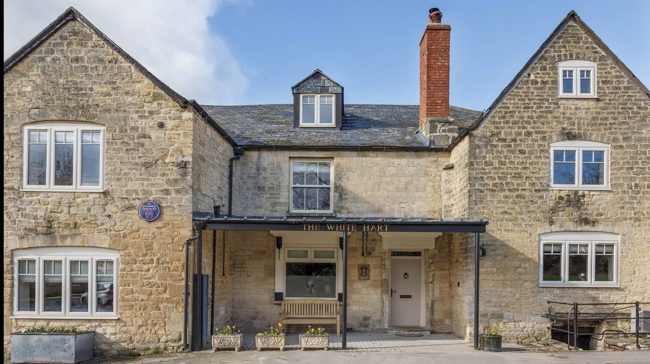 The White Hart