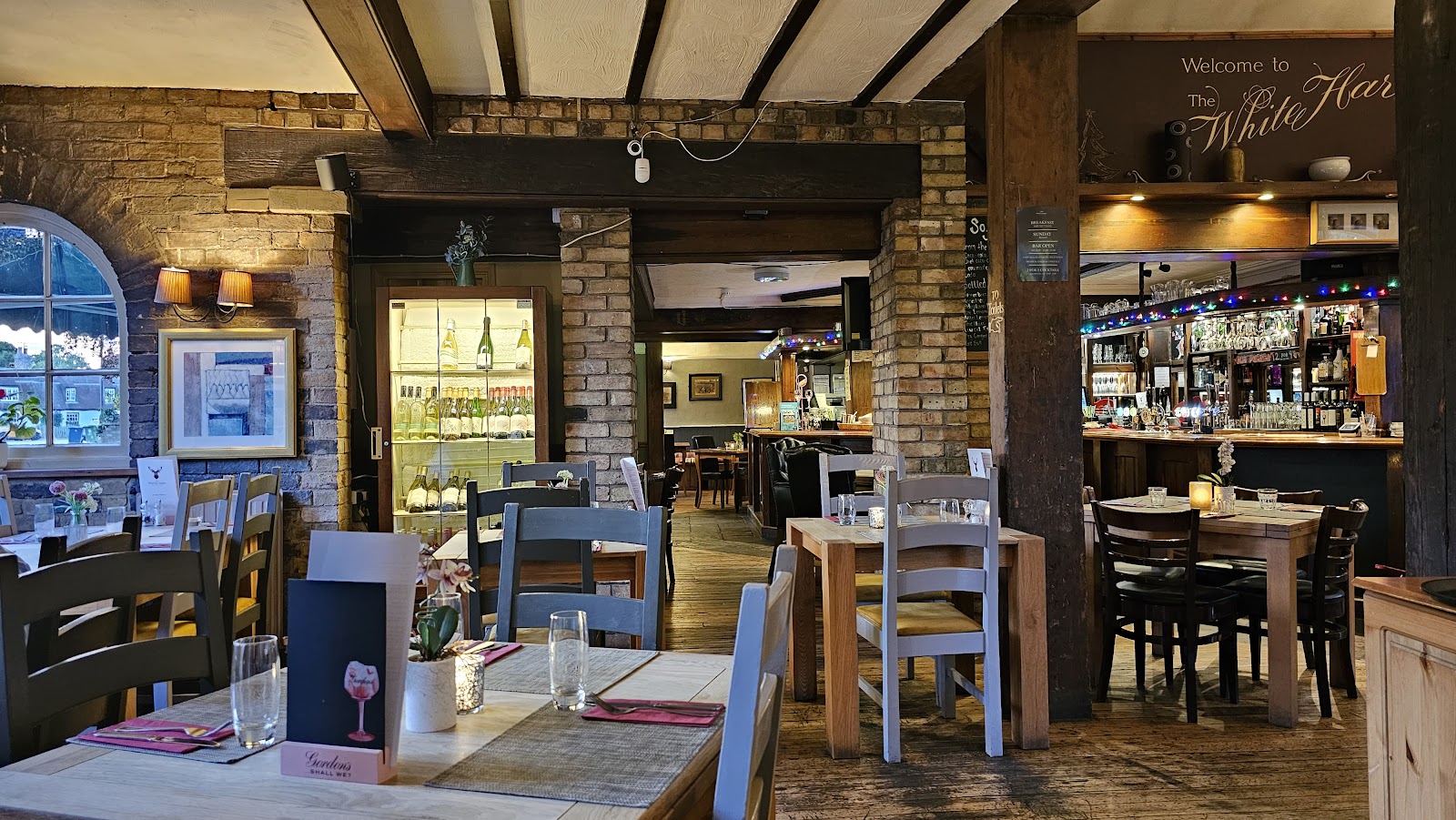 The White Hart Country Inn