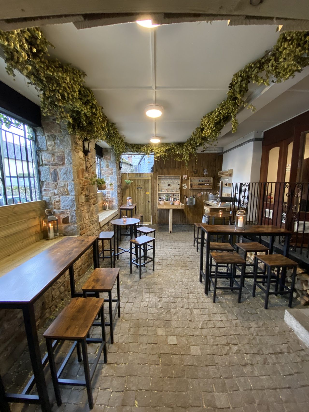 The White Hart Hotel