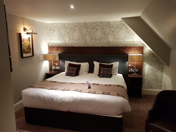 The White Hart Hotel Wetherspoon