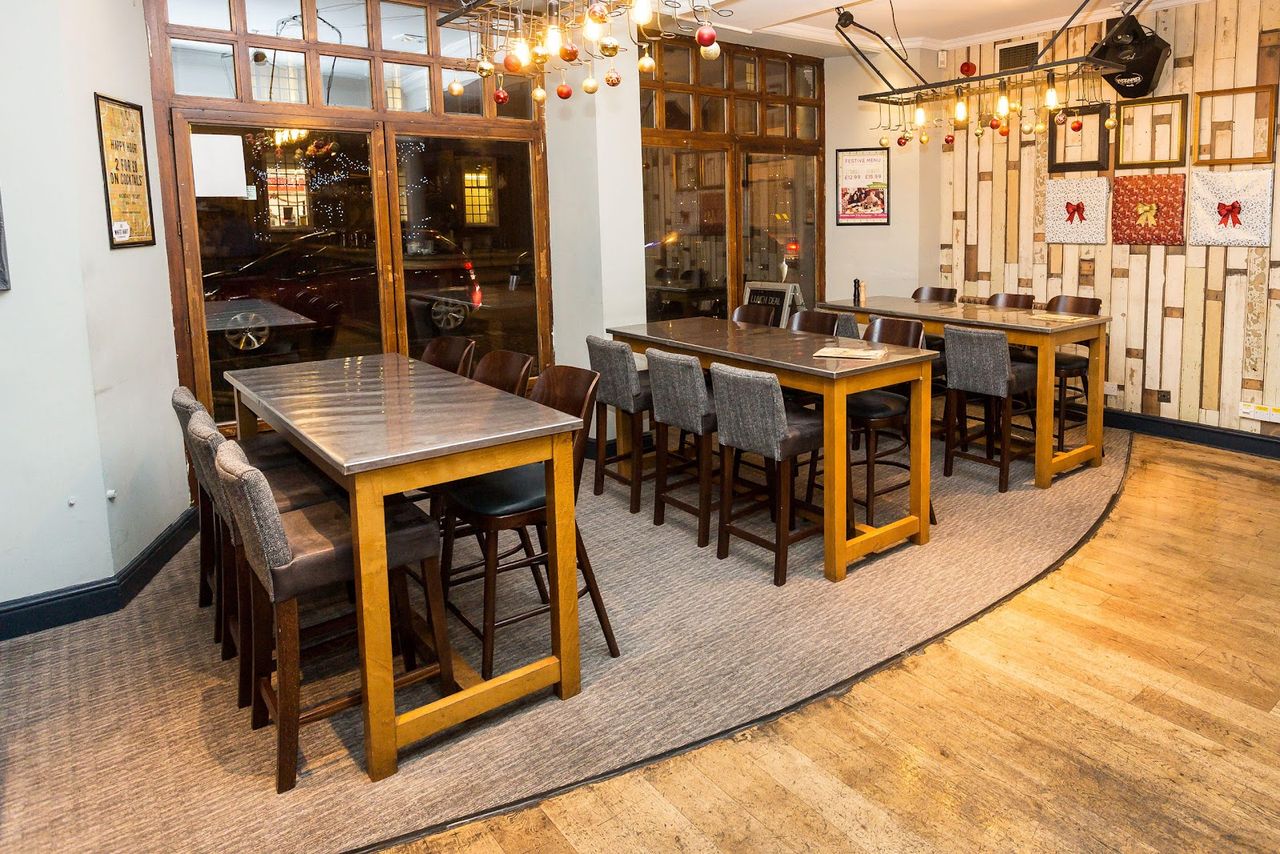 The White Hart