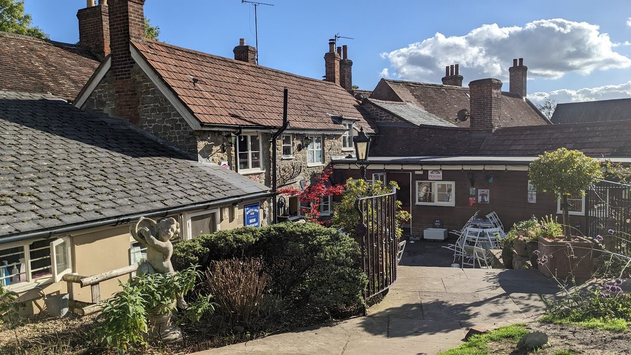 The White Lion Inn