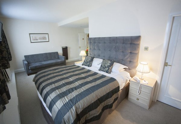 The White Swan Halifax by Compass Hospitality