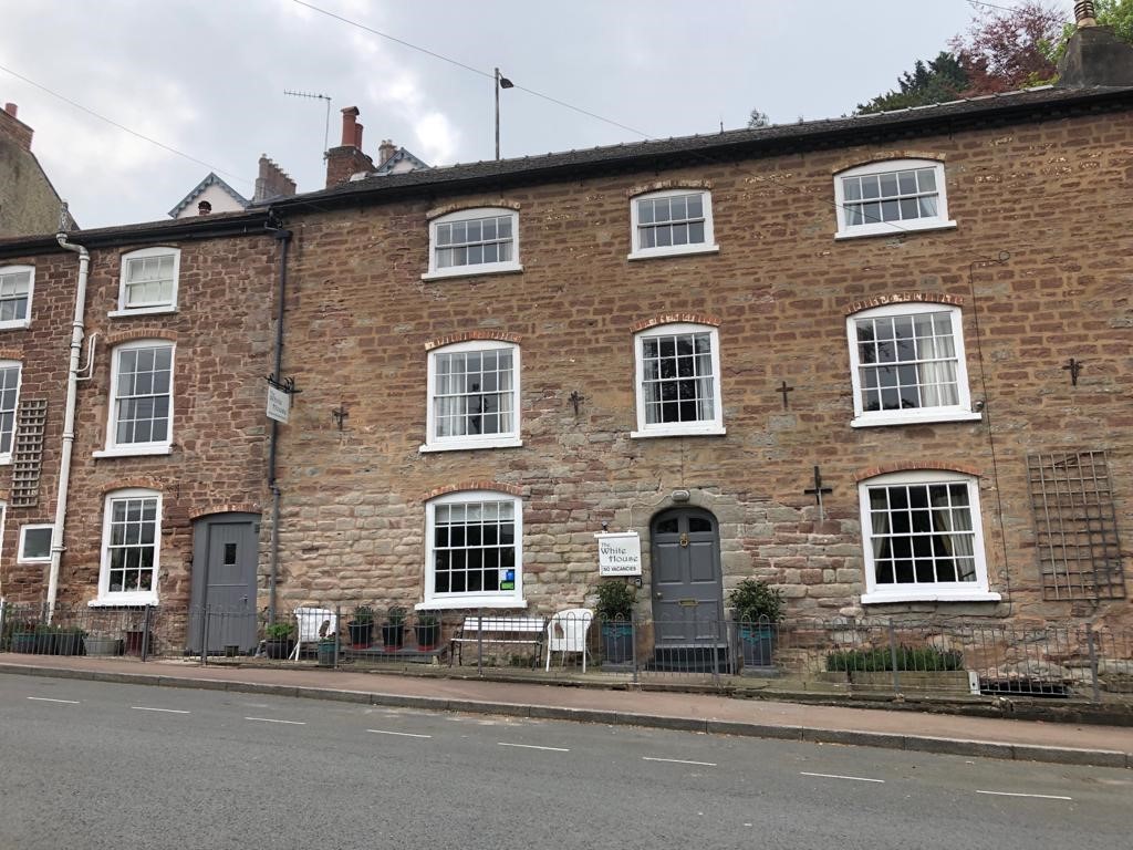The Whitehouse Ross-On-Wye