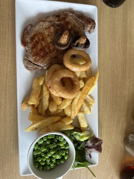 The Whittington & Cat