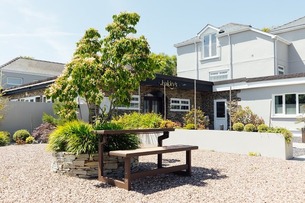 The Woodridge Inn Hotel