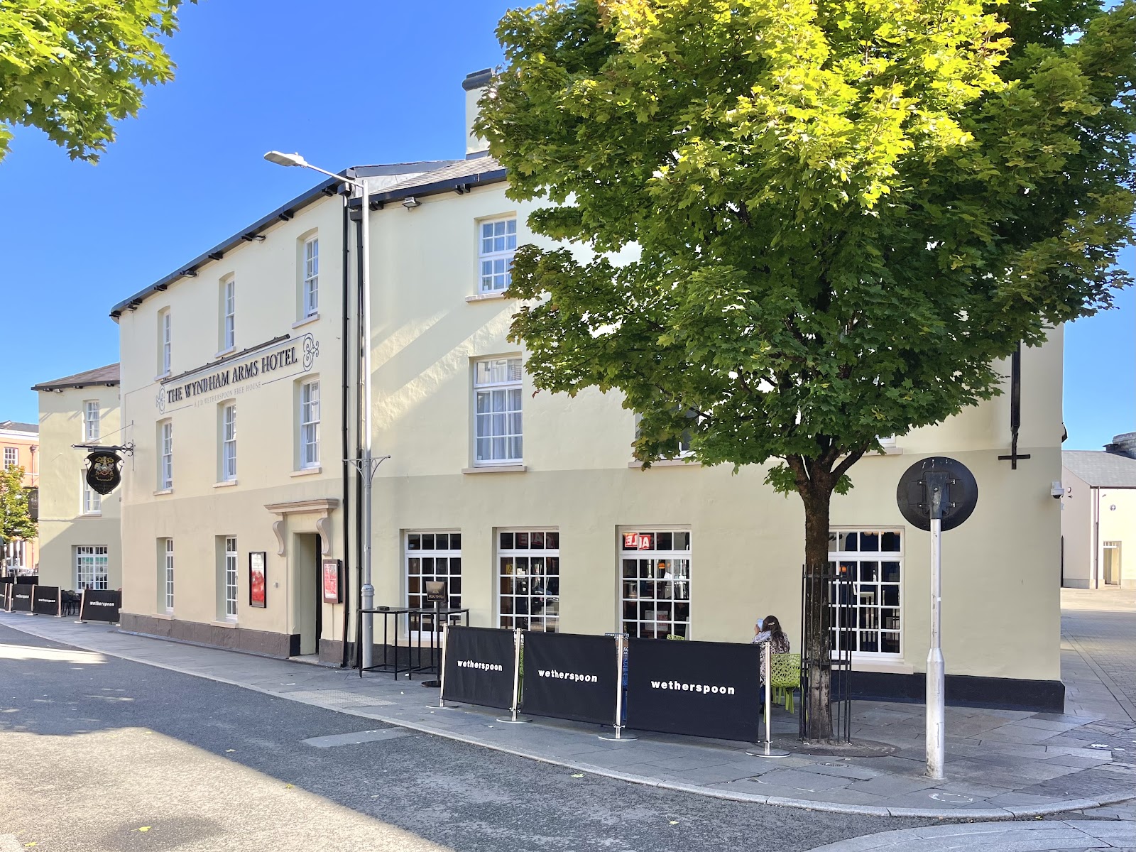 The Wyndham Arms-Wetherspoon