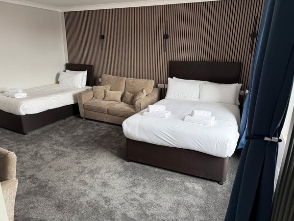 Thomas Arms Hotel