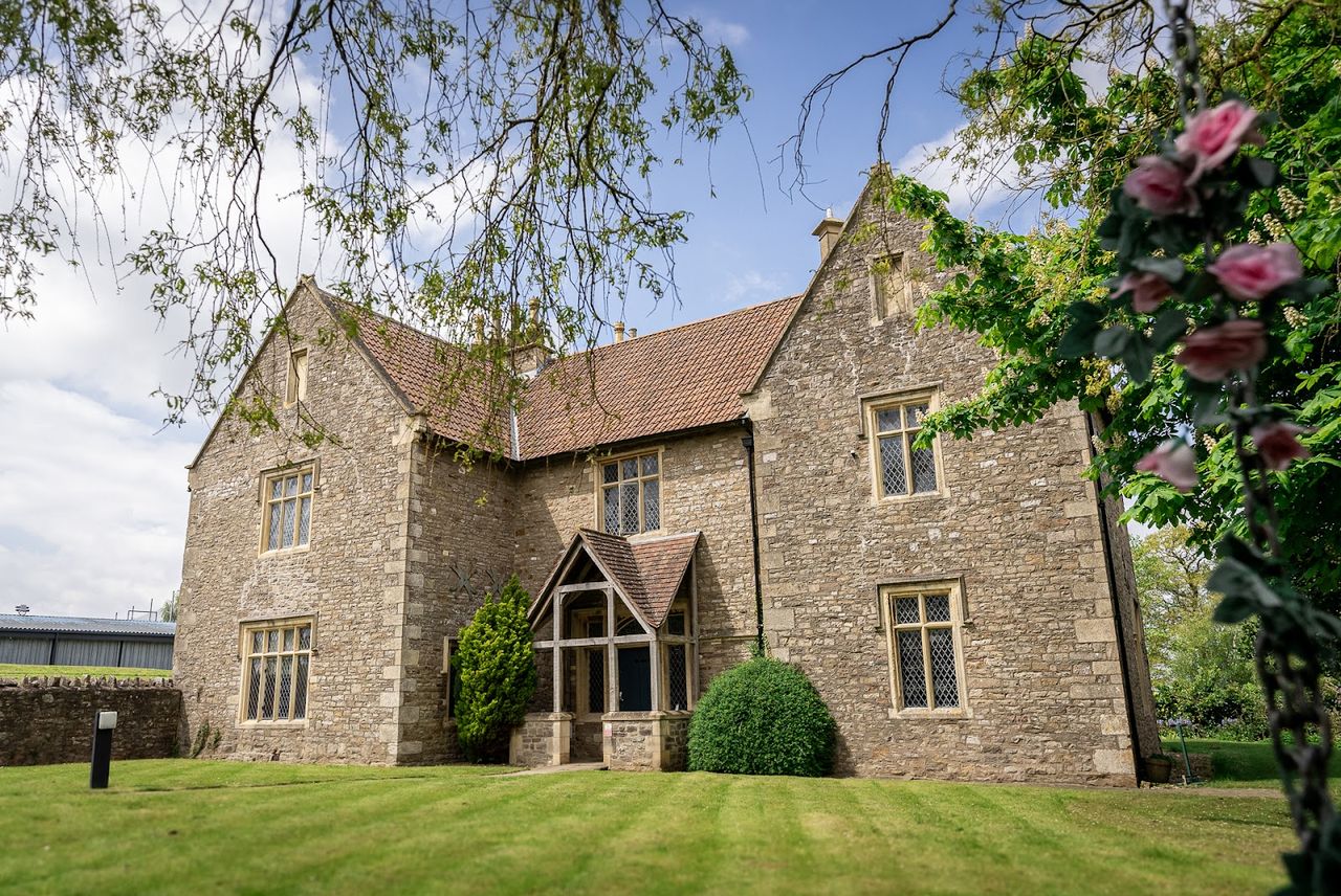 Thornbury Lodge