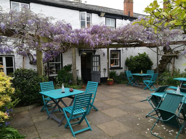 Thorverton Arms - Inn