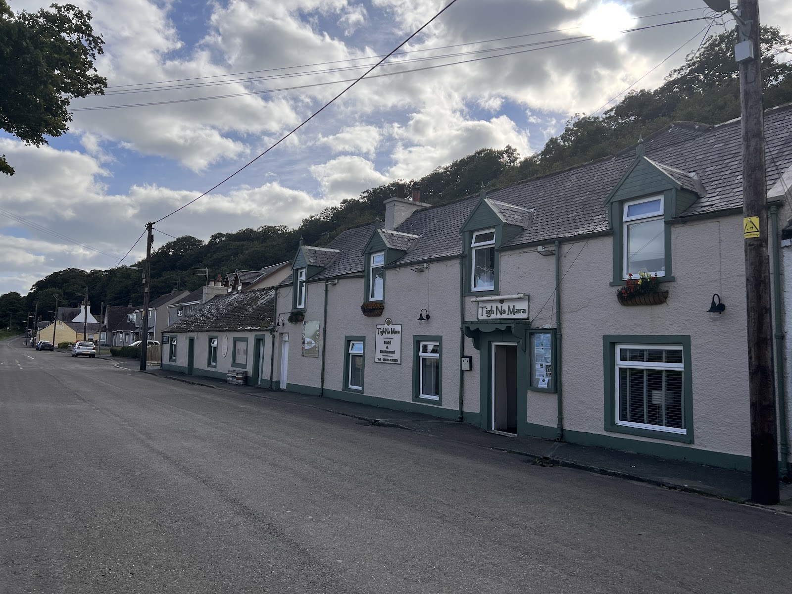 Tigh Na Mara Hotel