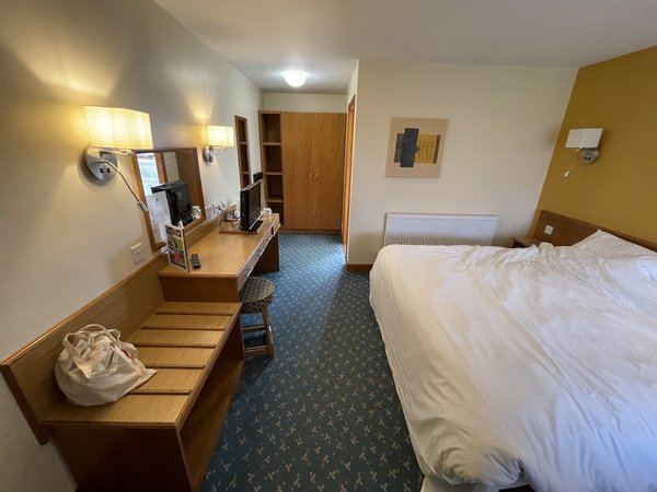 Tollgate Hotel & Leisure