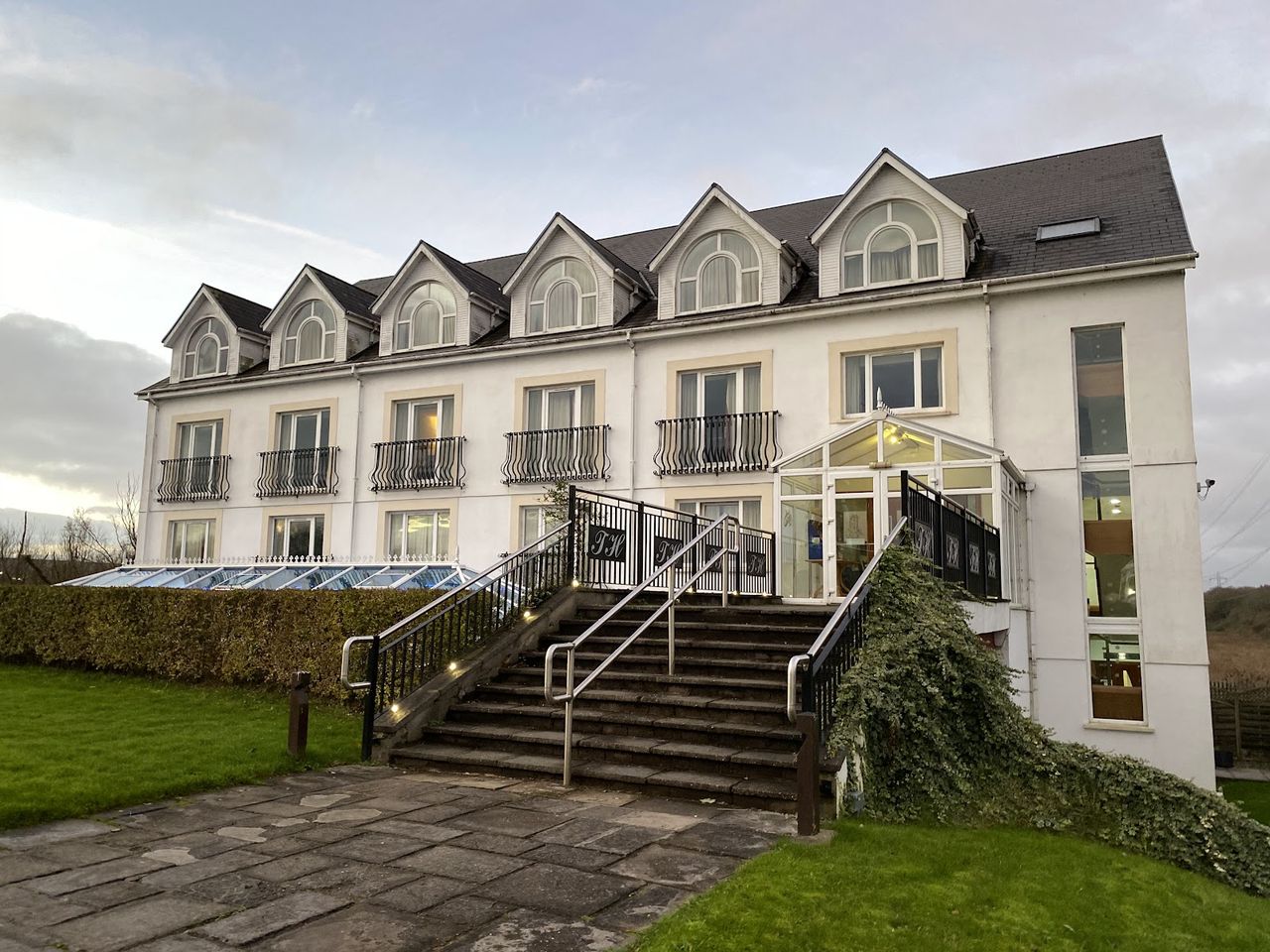 Towers Hotel & Spa