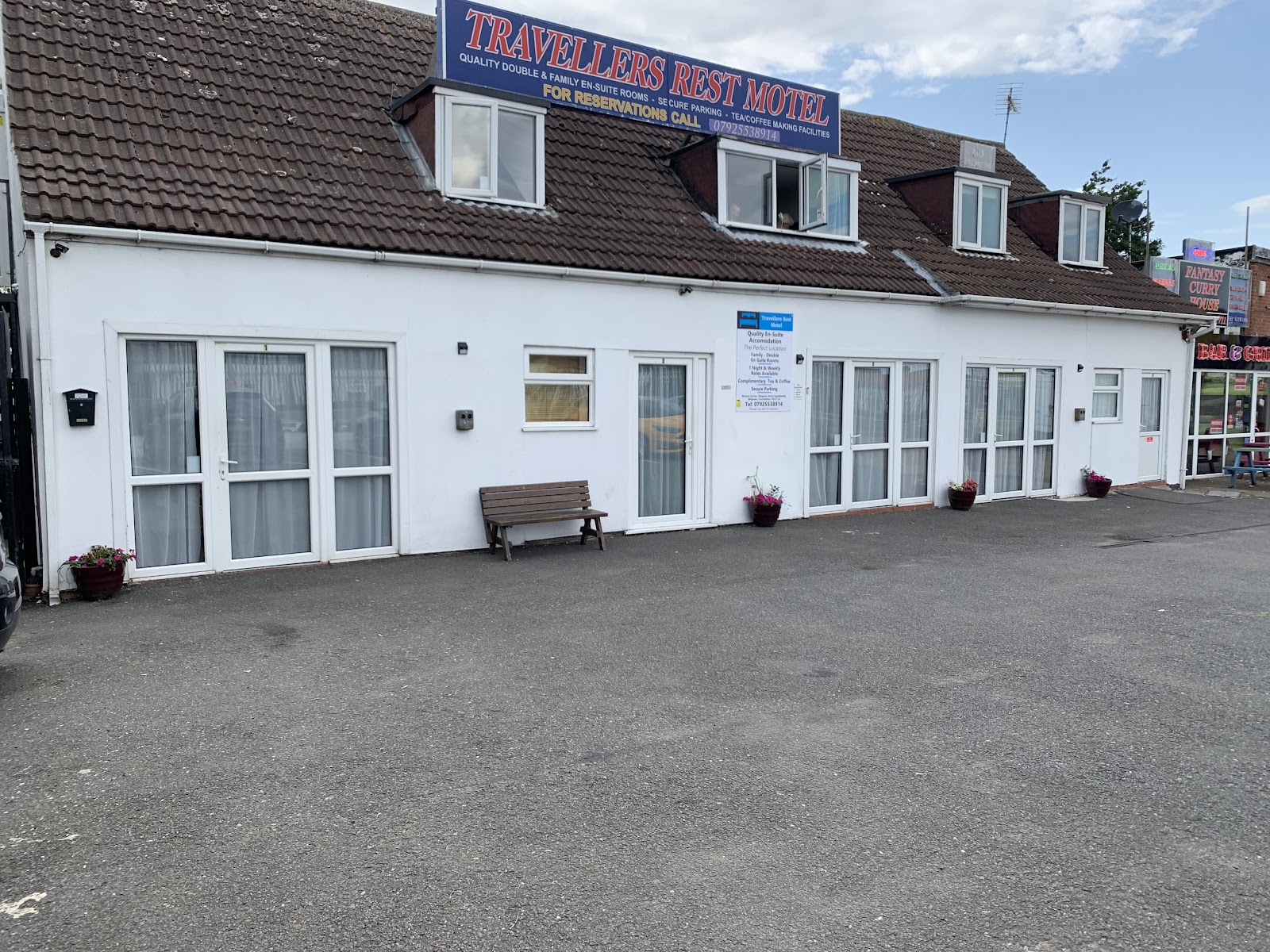 Travellers Rest Motel