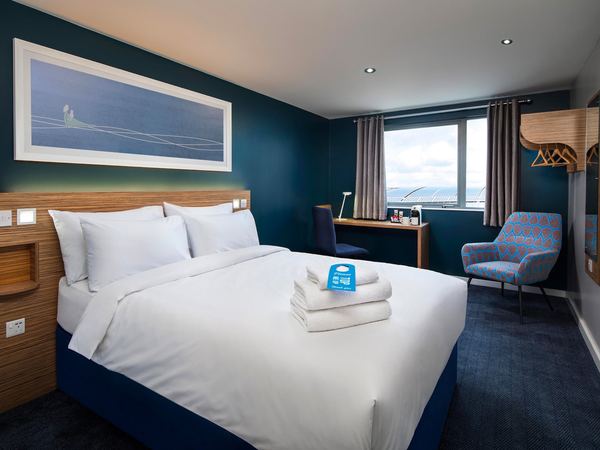 Travelodge Altrincham Central